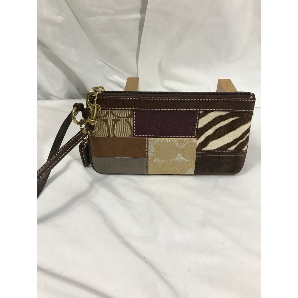 Coach Vintage Legacy Patchwork Wristlet EUC